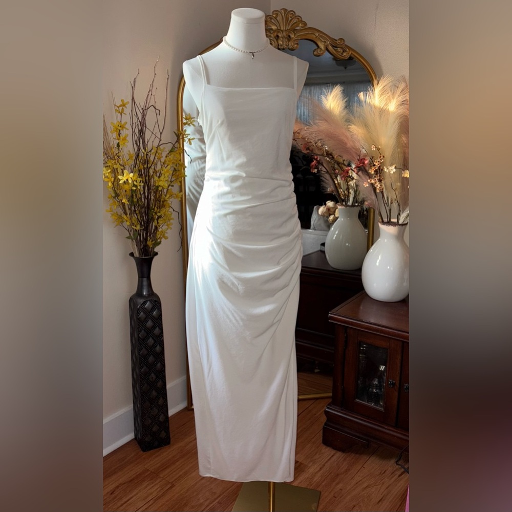 LuLus Elegant White Ruched fitted maxi Dress NWOT